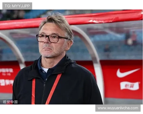 特鲁西埃骂我踢不好去做手术 特鲁西埃骂我踢不好去做手术